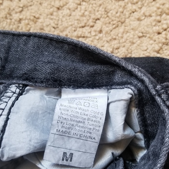 Shorts - Picture 2 of 2